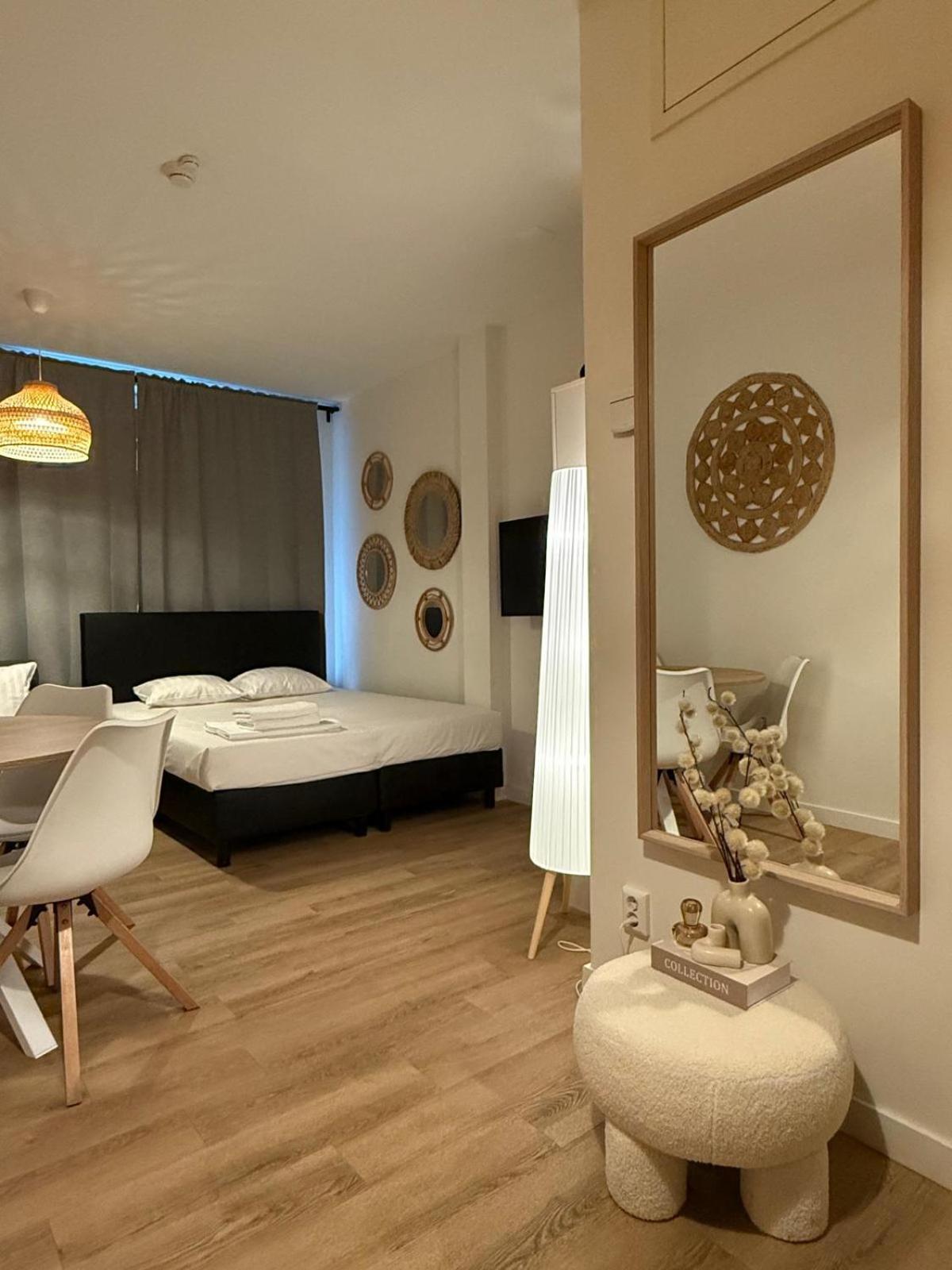 Central Studios Apartment The Hague